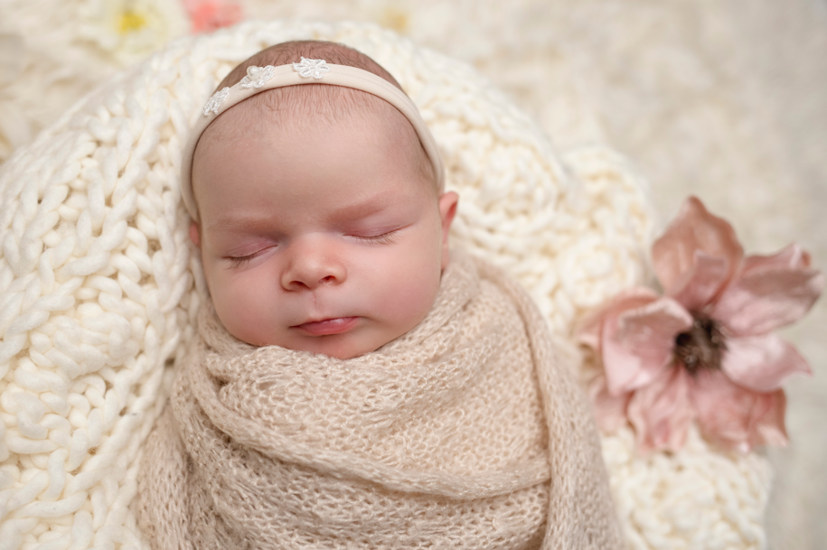 Repromedás babácska