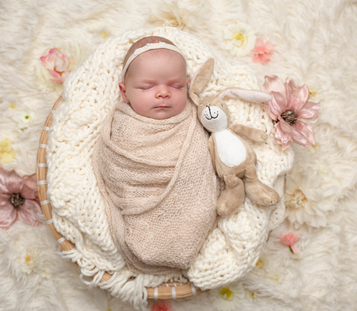 Repromedás babácska